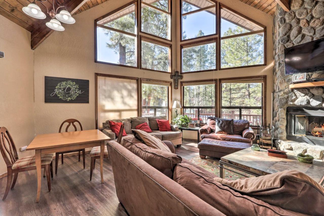 Munds Park Cabin With Fire Pit And Wraparound Porch! Екстериор снимка