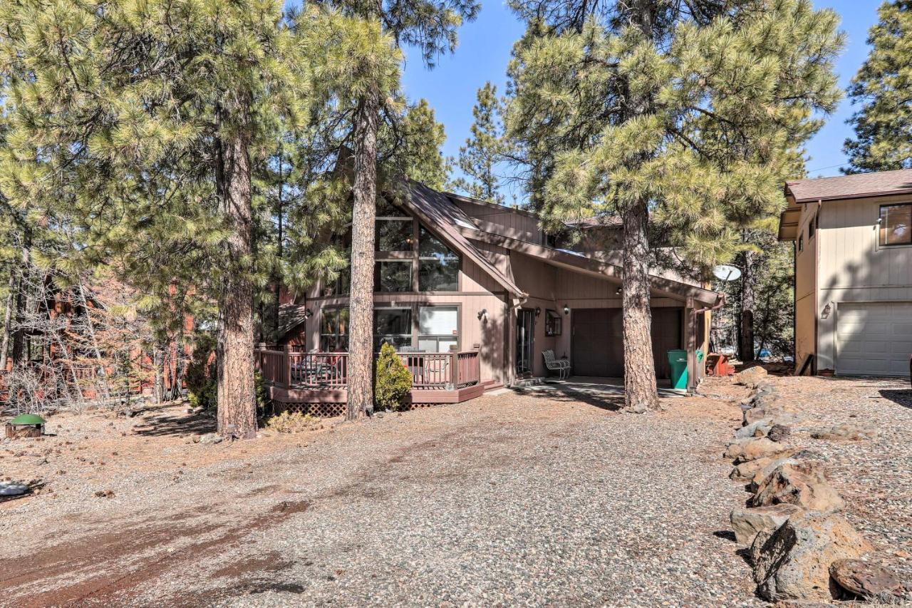 Munds Park Cabin With Fire Pit And Wraparound Porch! Екстериор снимка
